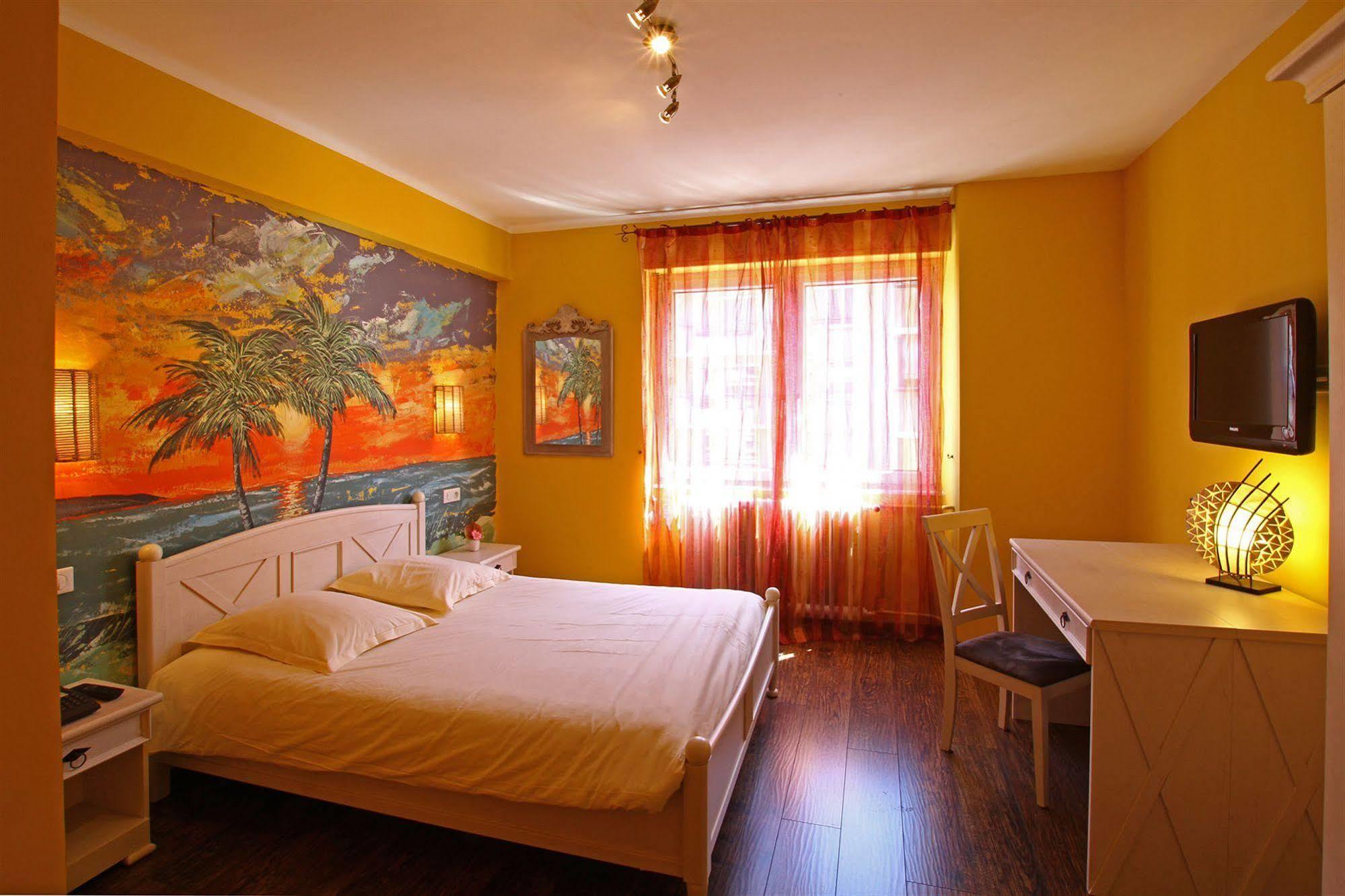 Hotel Champ Alsace Haguenau Dış mekan fotoğraf