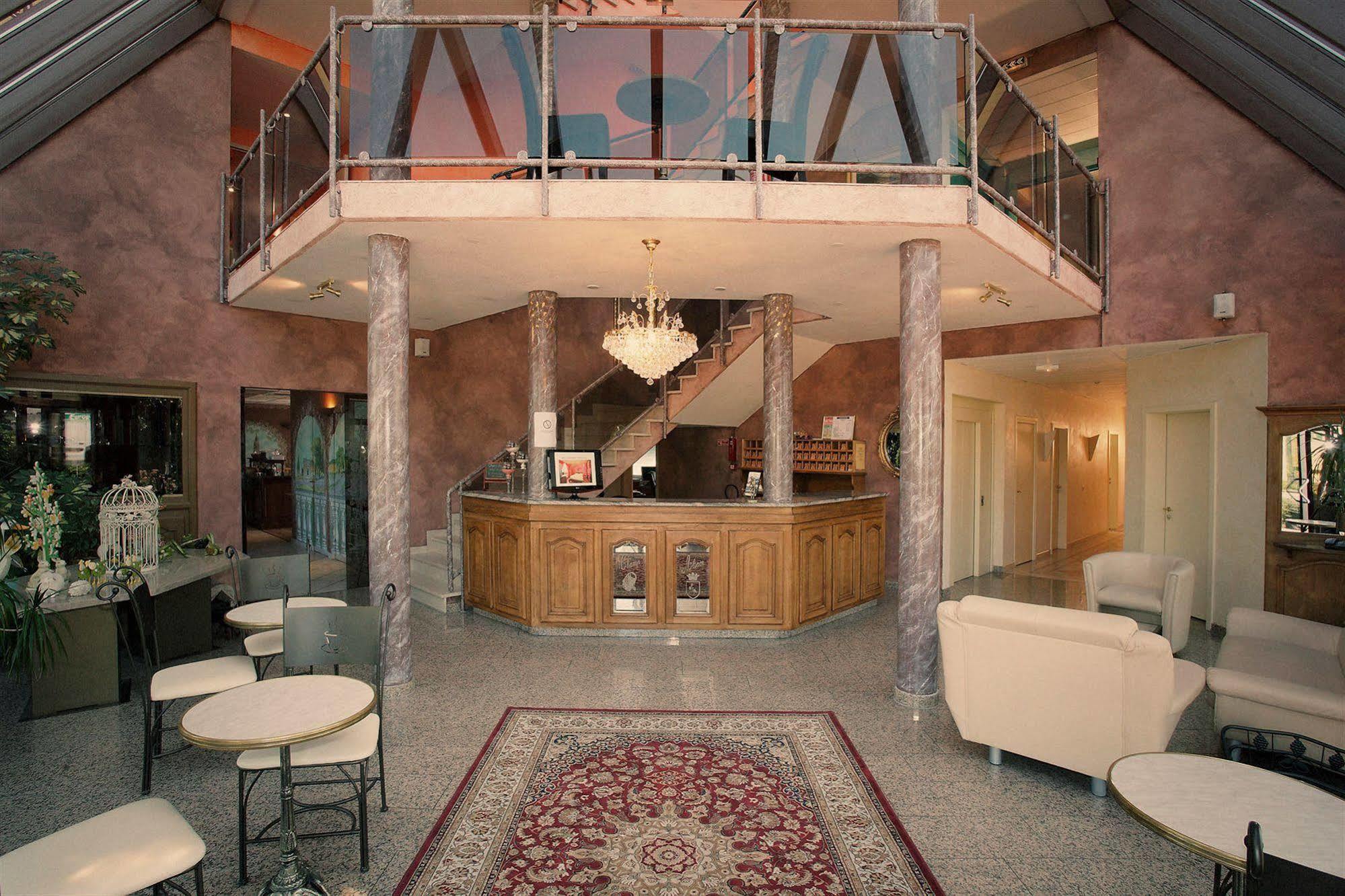 Hotel Champ Alsace Haguenau Dış mekan fotoğraf